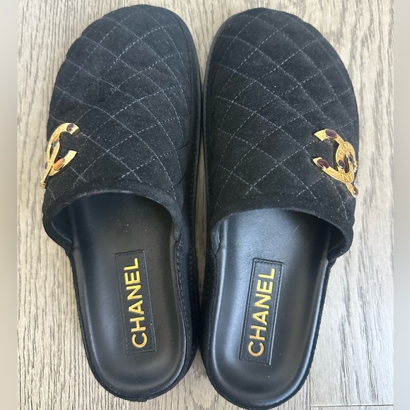 CHANEL black mules - Picture 3 of 5